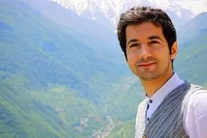 تصویر خانوادگی نجمالدین شریعتی در بینالحرمین/ عکس