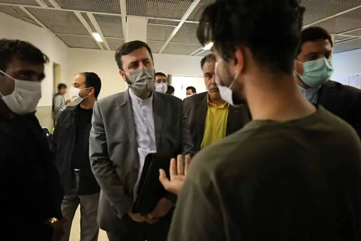 غریبآبادی از وضعیت بازداشت شدگان بازدید کرد