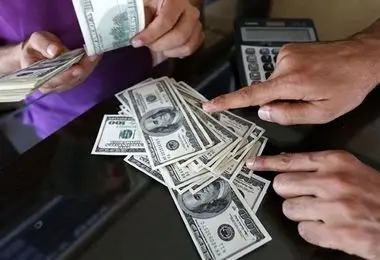 قیمت دلار و یورو امروز دوشنبه ۲۴ آذر ۱۴۰۴/ تغییر شدید