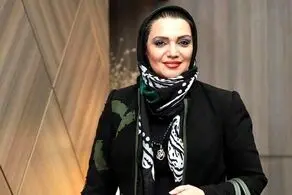 عکس| لباس بسیار نامناسب خانم بازیگر هنگام دوچرخه سواری!/ تیپ منشوری «الهام پاوه نژاد» همه را شوکه کرد!