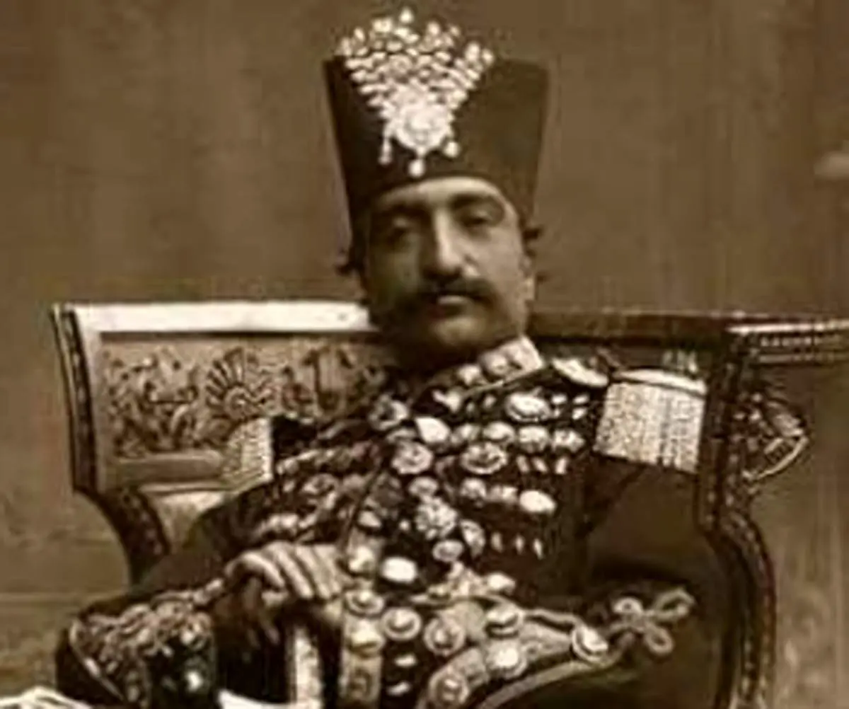 خنده دارترین سلفی ناصرالدین شاه که یادش رفته ژست بگیرد/ عکس