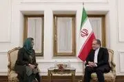 دیدار آمنه بلوچ با وزیر امور خارجه ایران 