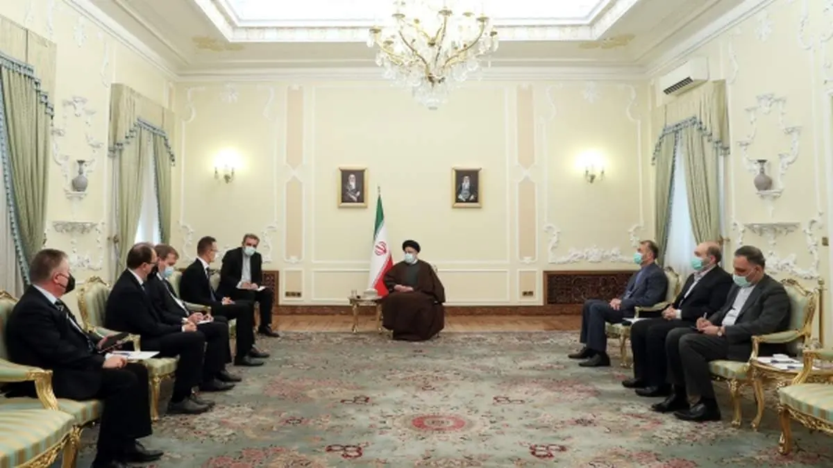 امیدواریم برخی کشورهای غربی فقط ادعای مسیحیت نکنند/ حمایت از مهاجرین افغان چه بخواهند در ایران بمانند یا از ایران عبور کنند