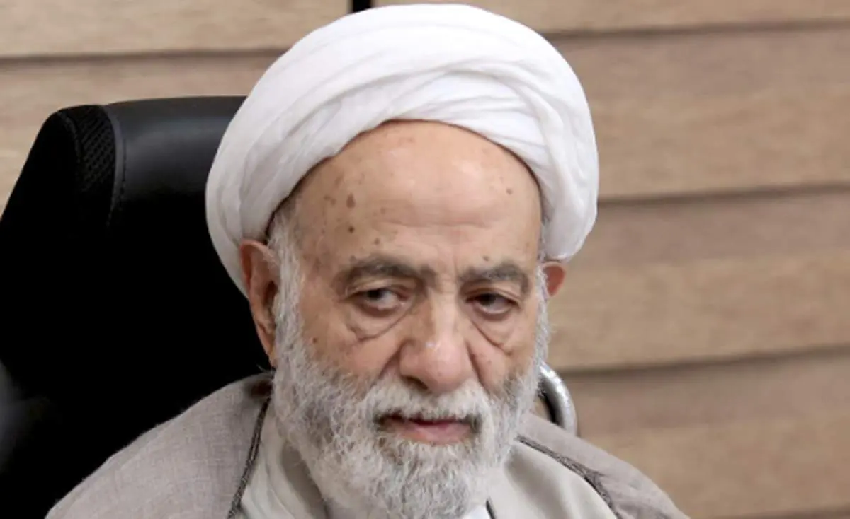تصویری تلخ از وضعیت جسمانی قرائتی+ عکس