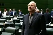 روزنامه دولت: بیش از ۵۳ درصد مردم گفته‌اند که اسم رئیس مجلس را نمی‌دانند! 