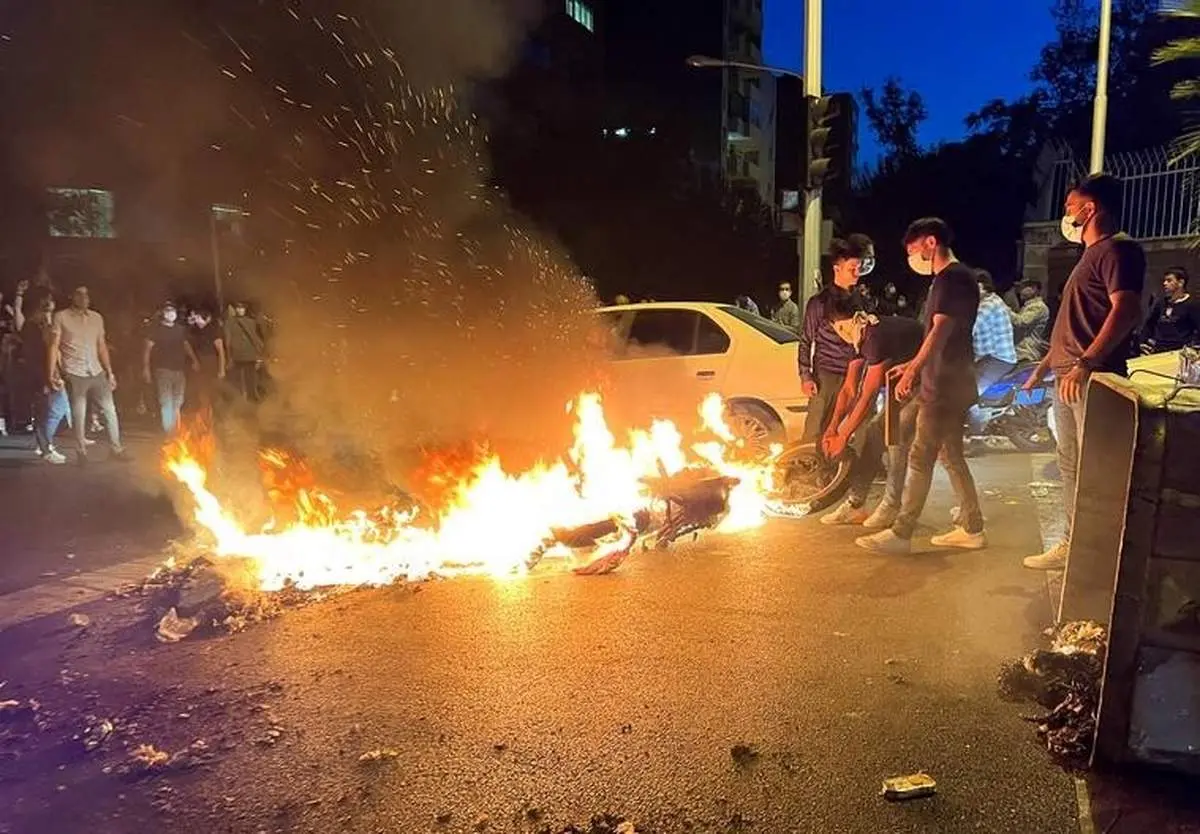 نباید همه اعتراضها را دشمنی حساب کنیم