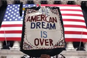 گزارش عجیب درباره جایگاه آمریکا در جهان