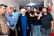 عکس معنادار از حسن روحانی در لحظه رای دادن + ببینید 