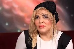 استایل پاییزی بهاره رهنما با چهره بدون آرایش/ عکس