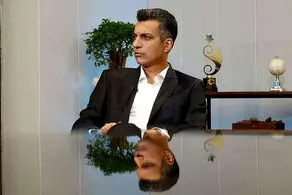 پیش بینی غافلگیرکننده فردوسی پور از جنگ میان استقلال و پرسپولیس + فیلم