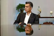 عذرخواهی عادل فردوسی پور از مادر یک پرسپولیسی