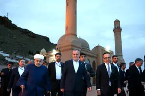 مسعود پزشکیان در باکو همه را تحت تاثیر قرار داد