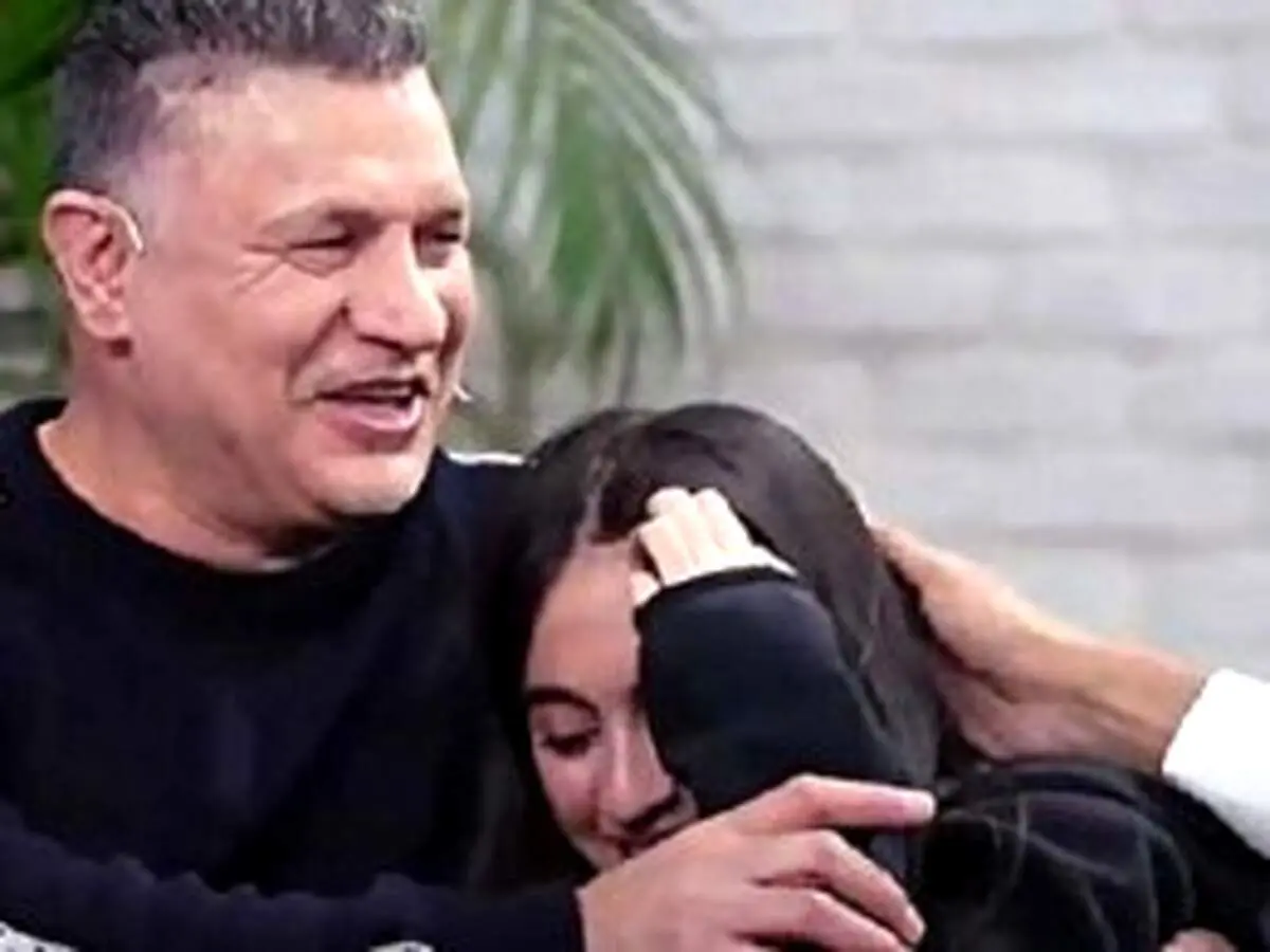 حمله یک سایت به حجاب دختر علی دایی در برنامه فردوسی‌پور