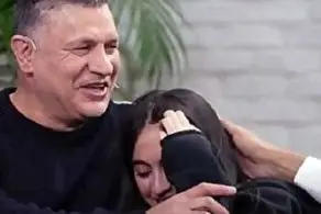 حمله یک سایت به حجاب دختر علی دایی در برنامه فردوسی‌پور
