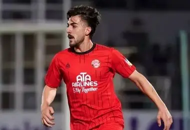 بی ادبی بازیکن تراکتور به کاظمیان در اینستاگرام!/ عکس