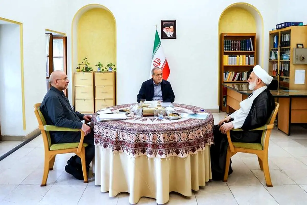 نشست سران قوا برگزار شد 