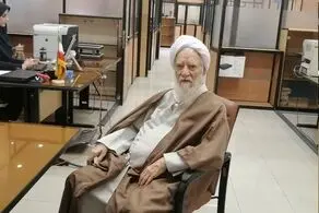 آیت الله موحدی کرمانی در انتخابات خبرگان رهبری ثبت نام کرد + ببینید 