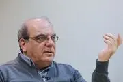 سوال معنادارِ عباس عبدی از دادستانی قم: شما که انقدر سرعت دارید چرا عاملان مسمومیت را دستگیر نمی‌کنید!