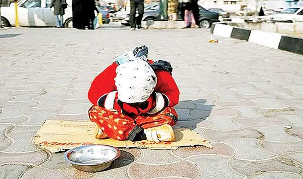 عکسی باورنکردنی از یک کارتن خواب در تهران لو رفت/ تصویر