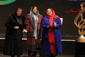 رقص خانم بازیگر برنامه زنده را بهم ریخت و پخش آن متوقف شد/ گوهر خیراندیش: غلط بکنم برقصم+فیلم