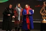 رقص خانم بازیگر برنامه زنده را بهم ریخت و پخش آن متوقف شد/ گوهر خیراندیش: غلط بکنم برقصم+فیلم