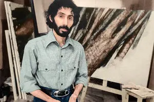 سهراب سپهری و خانواده‌اش ۵۴ سال پیش در محله گیشای تهران