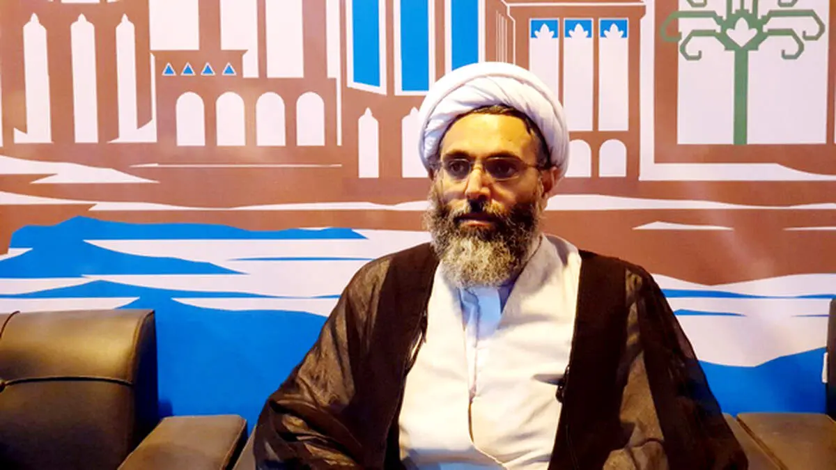 امام جمعه قشم: گروه‌های مردمی برای تذکر به مسافران در مبادی ورودی قشم مستقر شده‌اند!