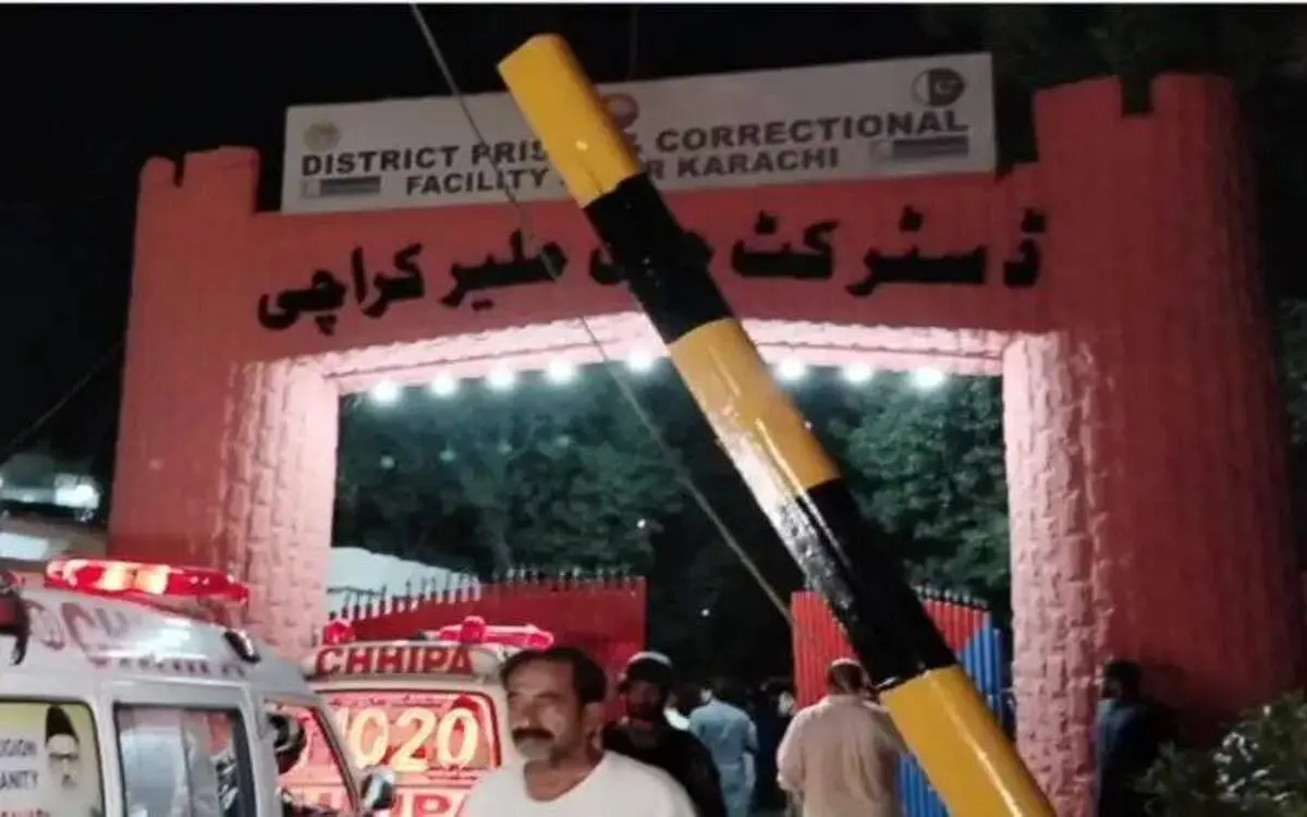 یکصد زندانی گریختند