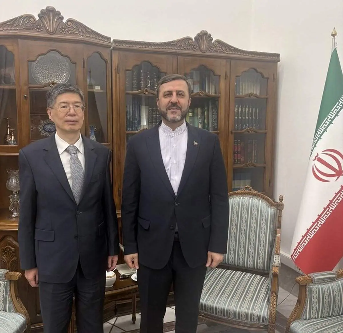 رایزنی سفیر چین در تهران با غریب آبادی