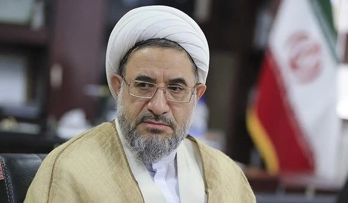 نظر یک استاد حوزه به یک شبهه درباره عدم خروج زن از خانه در اسلام و مردسالاری 