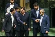 بازار دلار آشفته شد/ جلسه اضطراری و خصوصی مجلس با معاون اول رئیسی