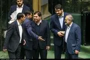 بازار دلار آشفته شد/ جلسه اضطراری و خصوصی مجلس با معاون اول رئیسی