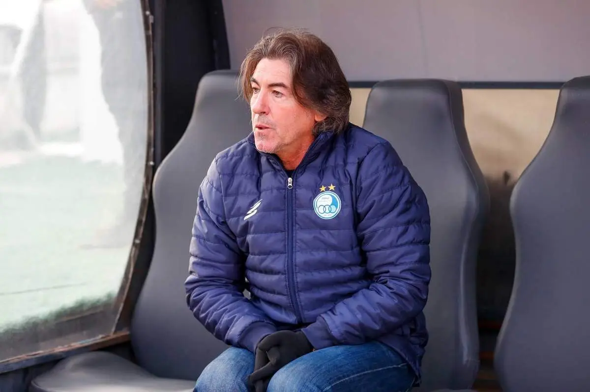 ساپینتو بعد از باخت امشب به گل گهر اخراج می شود؟