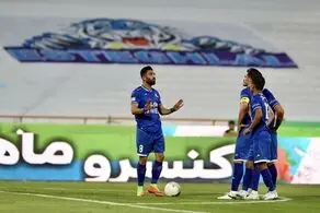 بازیکنان استقلال سرشان به کار خودشان نیست!