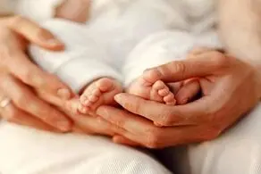اذیت و ازار دختر 17 ماهه توسط پدر سنگدل 