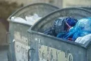 خسیس‌ترین میلیونر جهان که از آشغالی ها غذا می خورد+ عکس