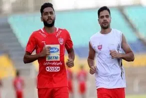 مهاجم پرسپولیسی به نساجی پیوست