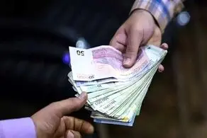 حقوق بازنشستگان چرا با کاهش واریز شد؟/ فیلم