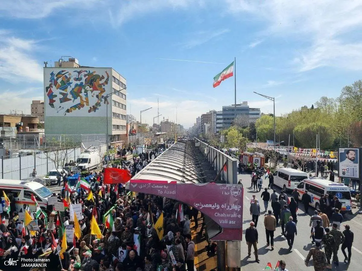
اولین تصاویر از راهپیمایی روز قدس در تهران