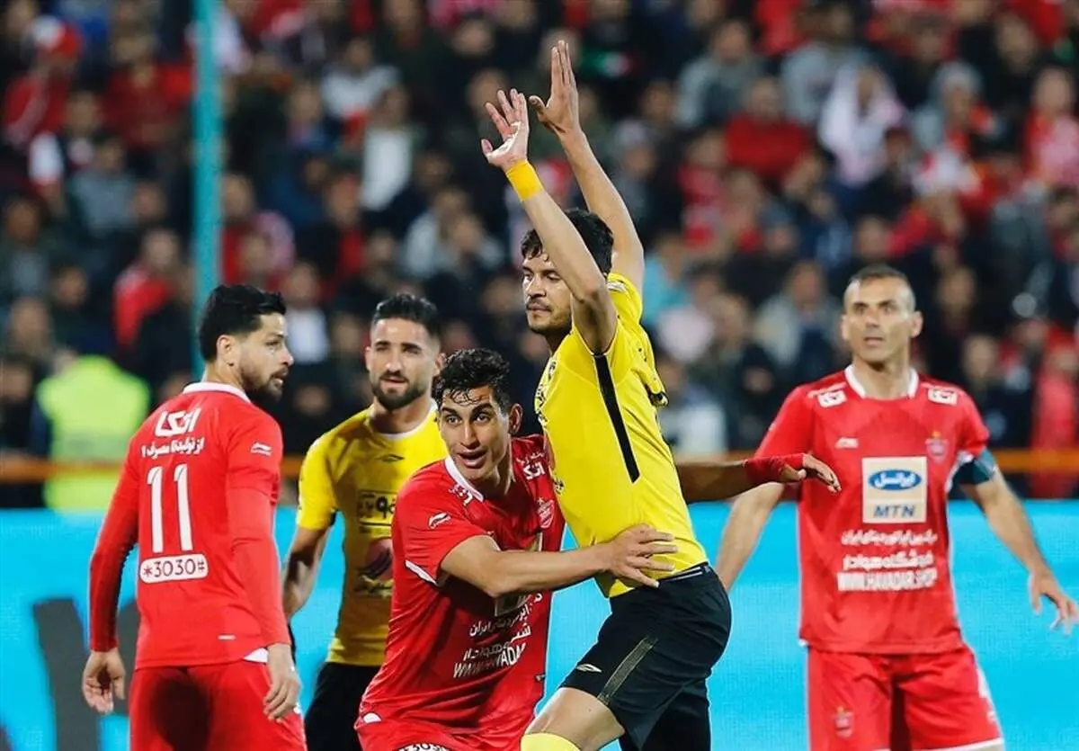 توافق پرسپولیس با مهاجم خارجی تکذیب شد