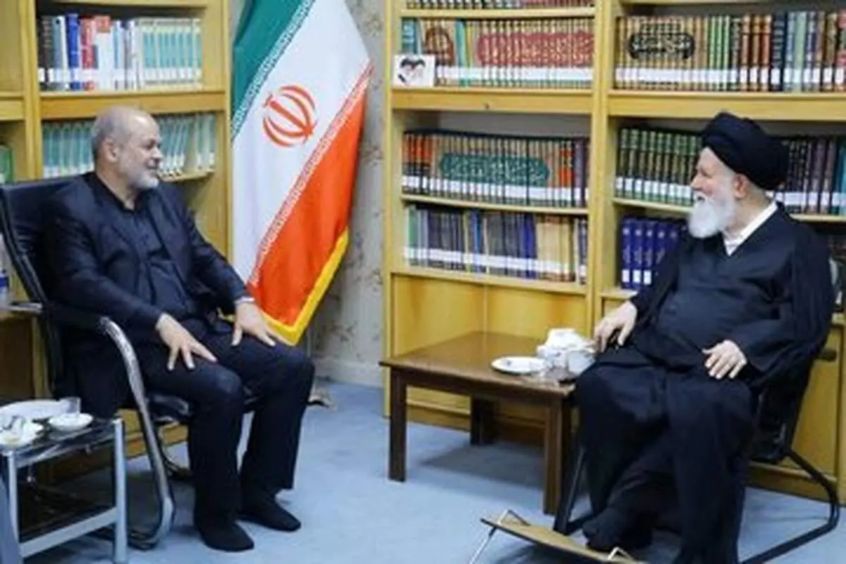 گلایه علم الهدی به وزیر کشور| اگر کل ایران را بگردید جادههایی به وخامت وضع جادههای خراسان رضوی پیدا نمیکنید