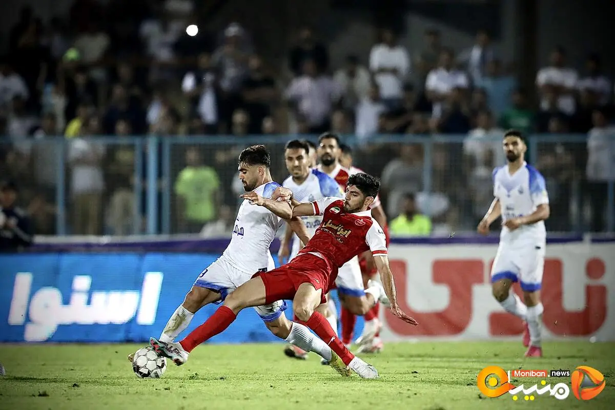 صحنه غیرورزشی بازیکن ملوان علیه ۲ پرسپولیسی که داور ندید