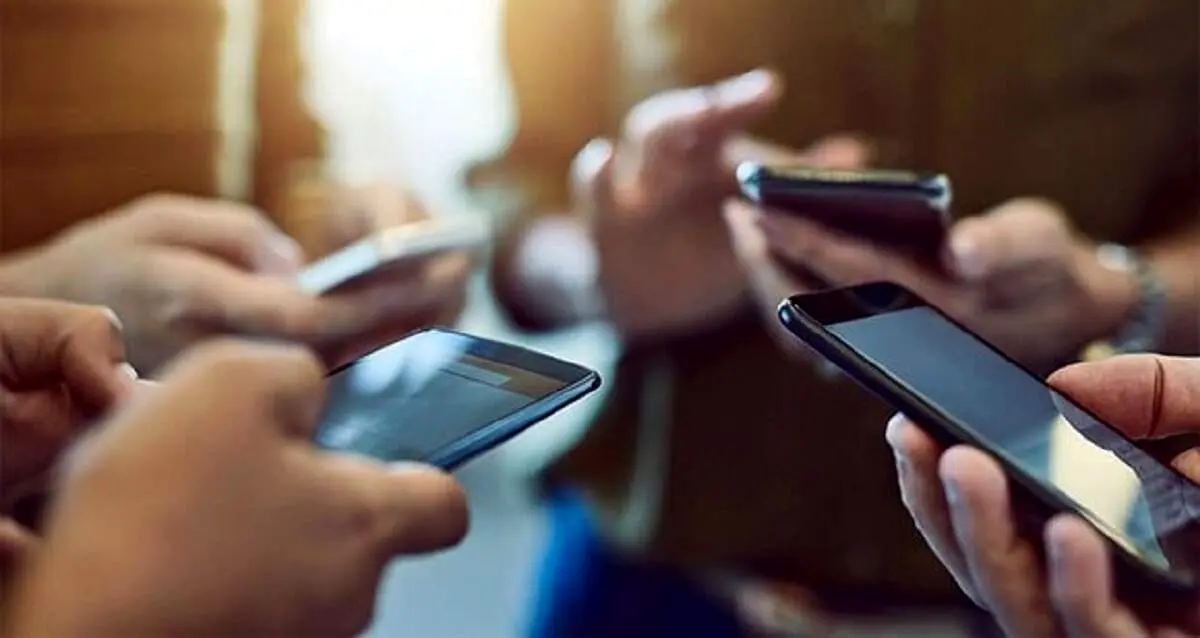 سلفی این زن گیج 6 مییلیارد تومان خسارت زد! + عکس