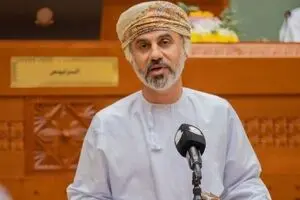 ورود رییس مجلس عمان به ایران