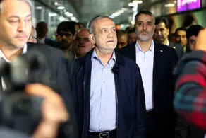 پزشکیان وارد مجلس شد 