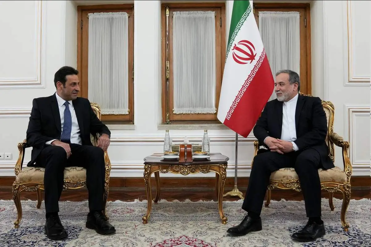 خداحافظی سفیر لبنان در تهران با عراقچی