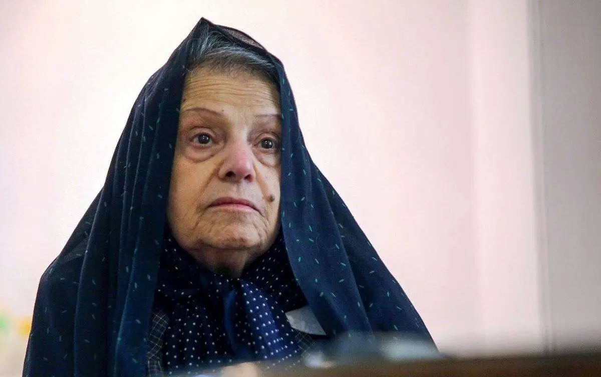 نوه امام خمینی در خارج از کشور چه شغلی دارد؟