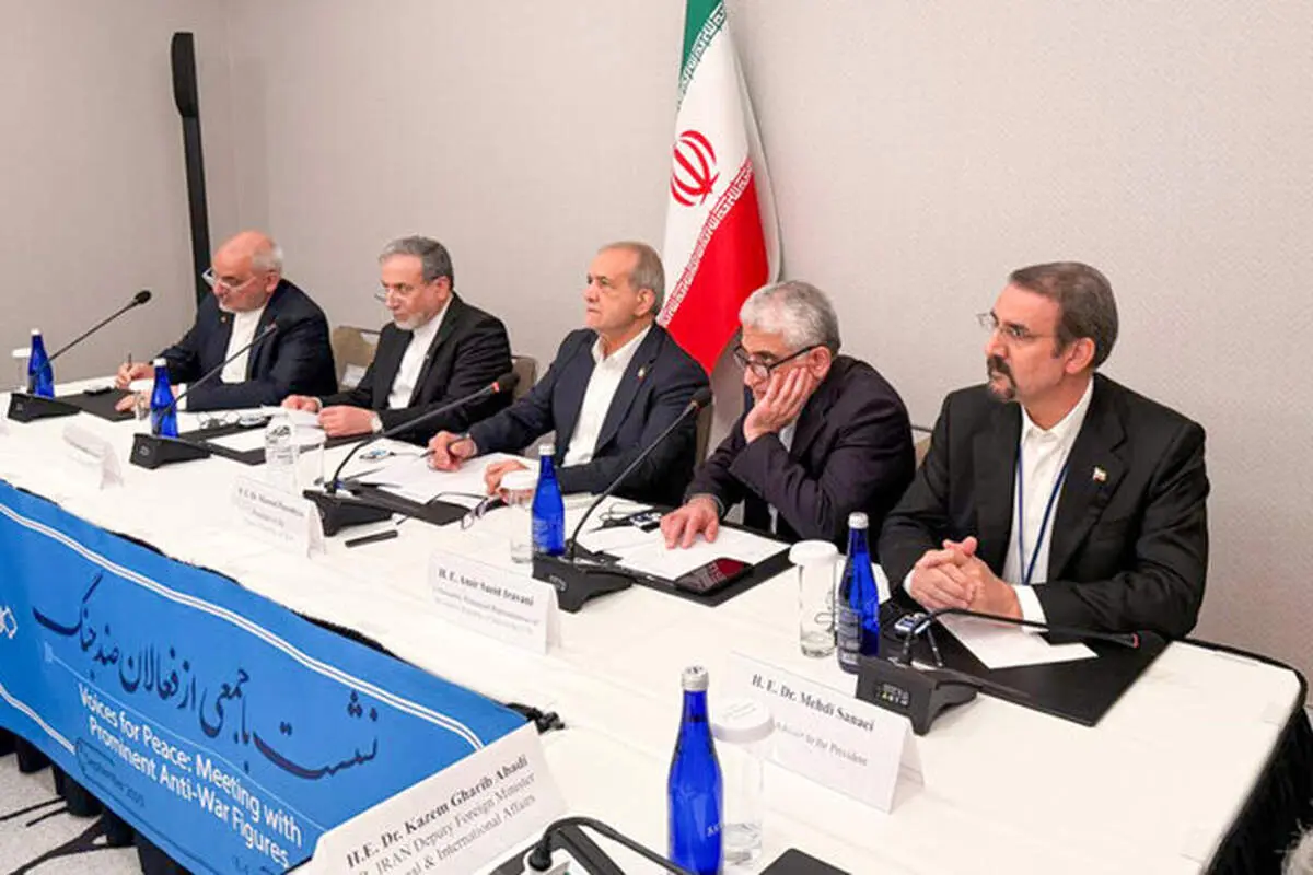 زیر بار حرف زور نمی رویم 