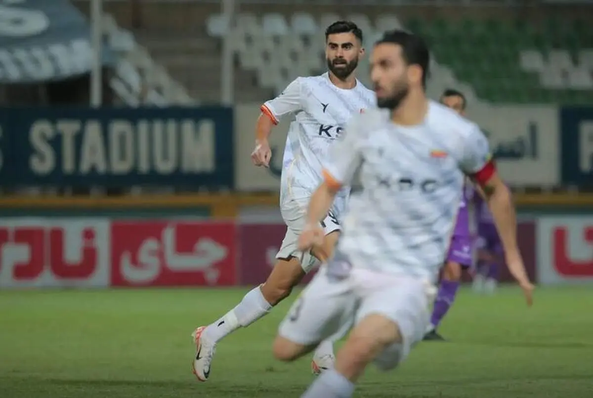 عزم کارتال برای جذب شاگرد گل محمدی؛ تلاش برای بازگرداندن اسد بیگی به پرسپولیس