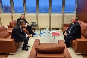 دیدار اولیانوف با گروسی درباره وضعیت خلیج فارس